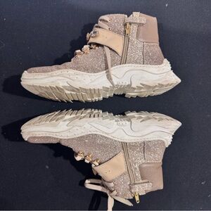 Monna Lisa Sparkly High-Top Sneakers with Zipper